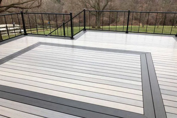 Modern Outdoor Deck Design in Wasilla Alaska - Matsu Siding and Decking